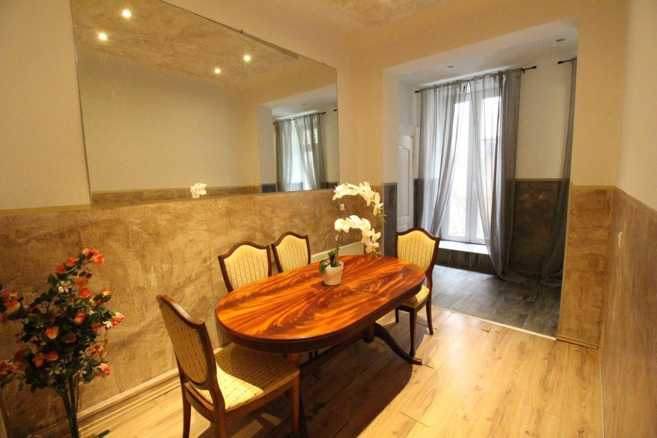 Family Quad Room Rf Viyana Dış mekan fotoğraf