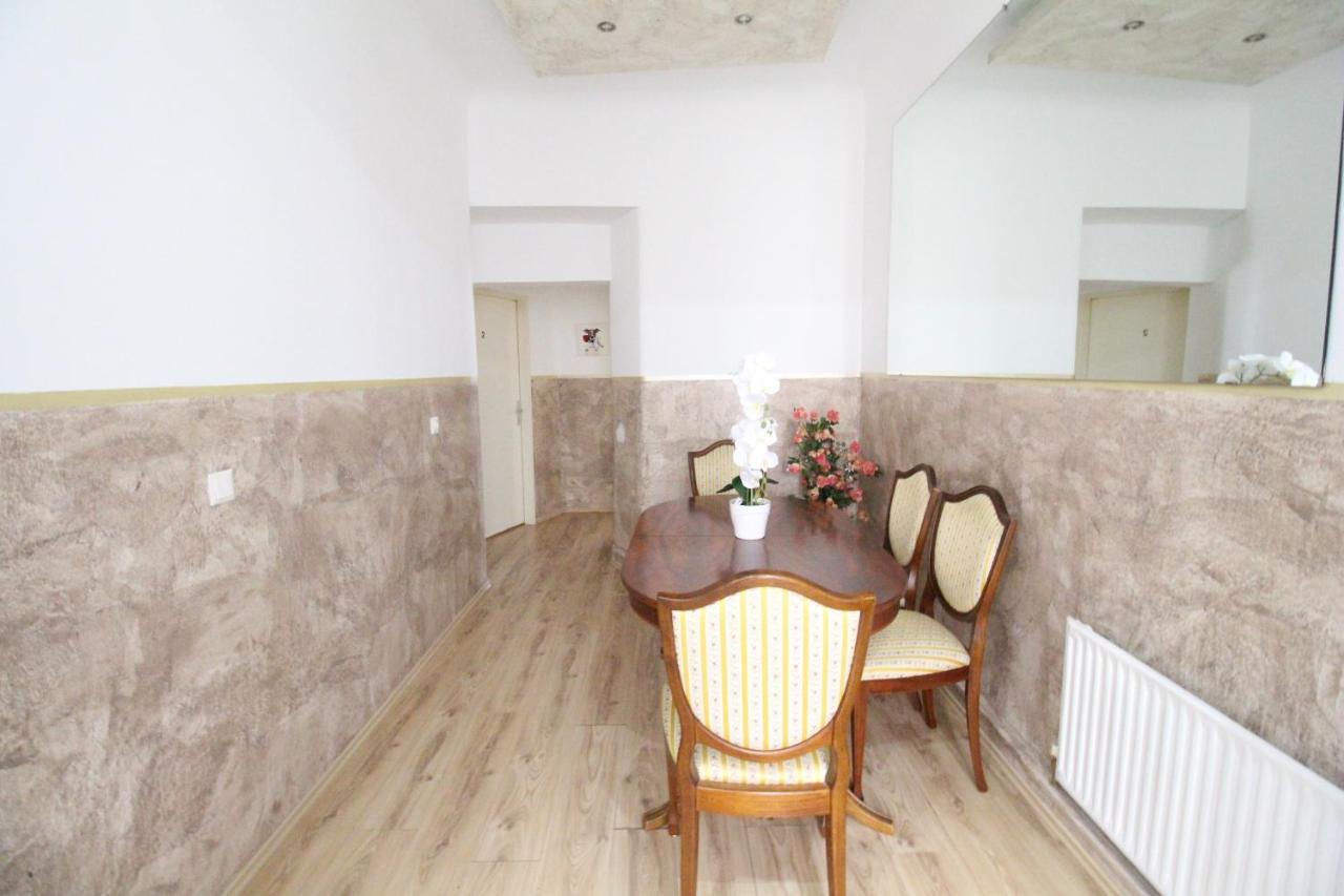 Family Quad Room Rf Viyana Dış mekan fotoğraf